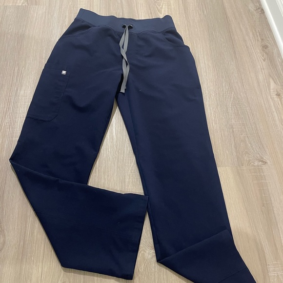 FIGS TECHNICAL collection navy straight pants - Picture 2 of 3